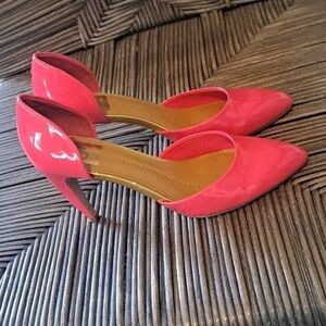 DOLCE VITA WITH GOLD ACCENTS SZ 9